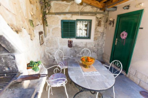 Apartment Antica with yard & BBQ